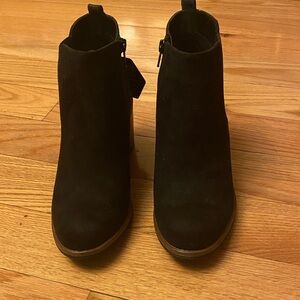 NIB Women's Black Ankle Boots